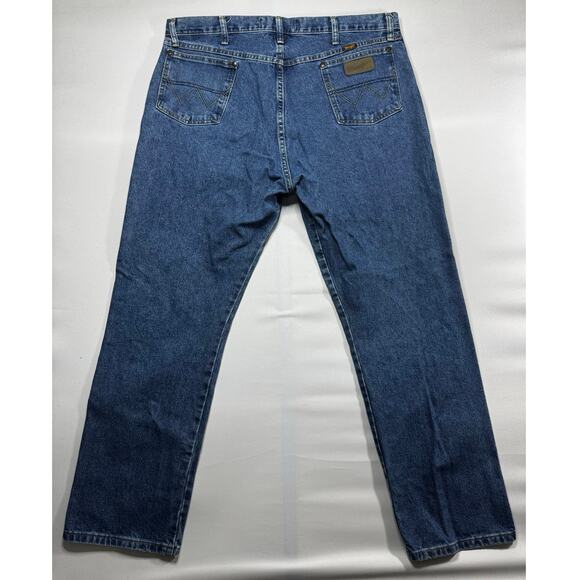Wrangler George Strait Collection Men's Straight Leg Jeans - Size 42x32 (41x32) - Picture 2 of 5